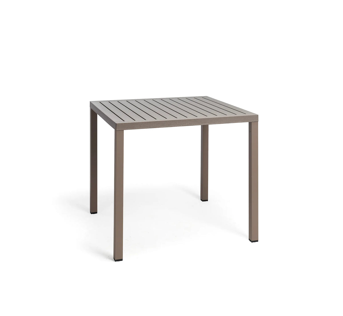 Mesa cuadrada CUBE de Nardi en color marrón, resaltando su tablero DurelTOP y patas de aluminio de sección cuadrada.