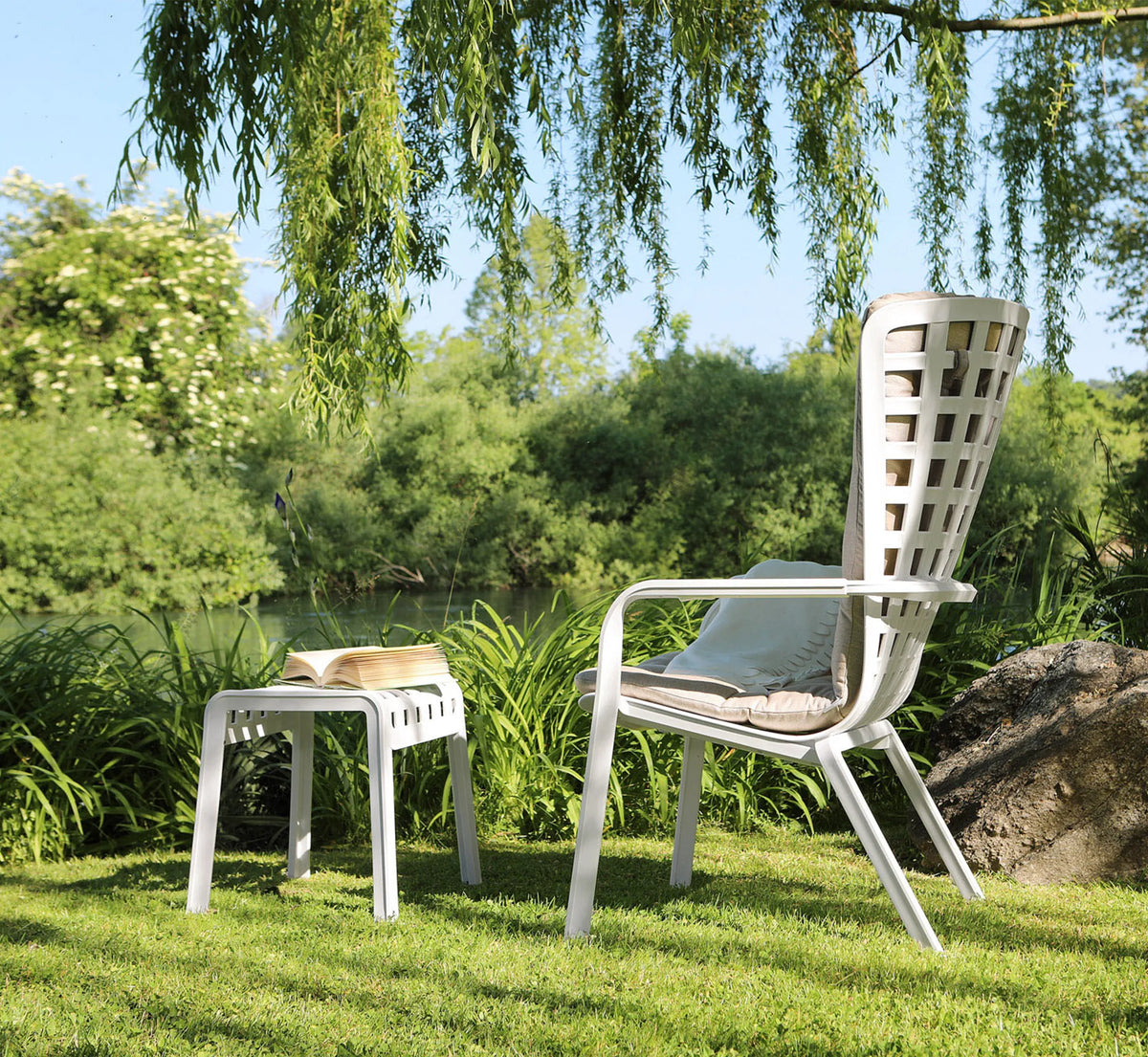 FOLIO armchair by NARDI