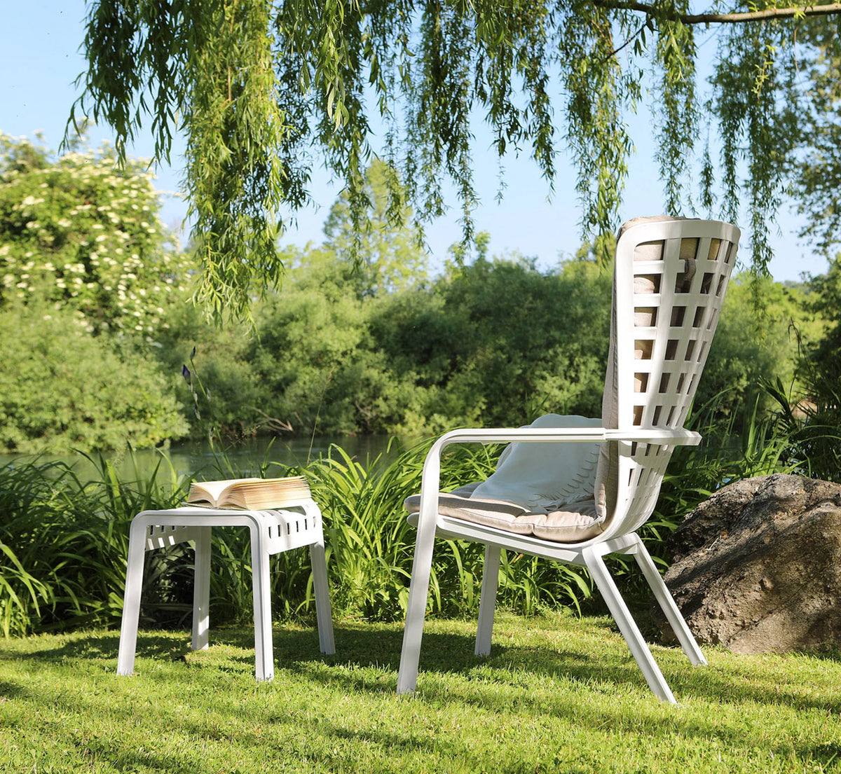 FOLIO armchair by NARDI