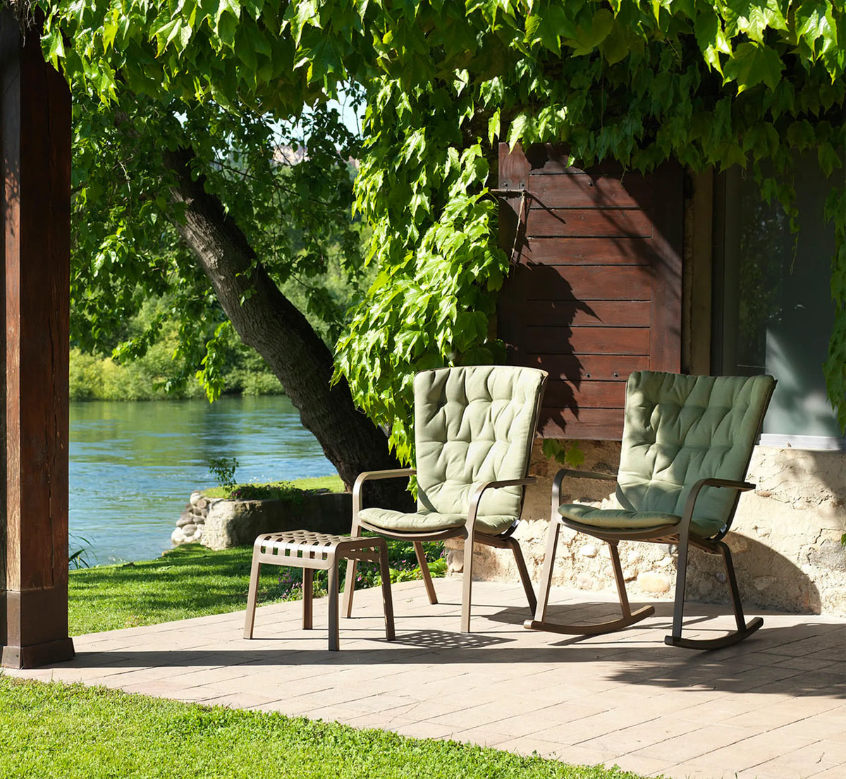 FOLIO armchair by NARDI