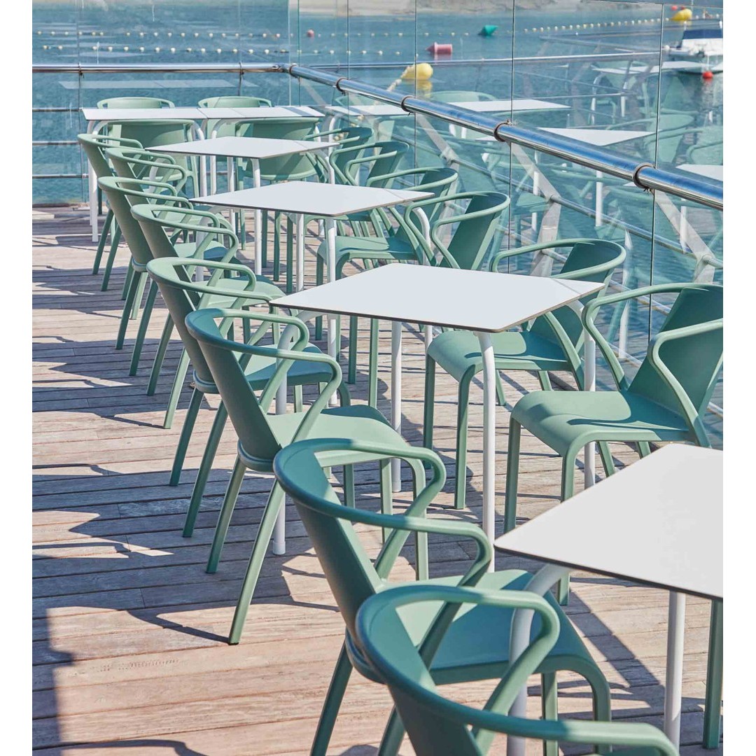 Mesa RODAS de EZPELETA 4 Plazas