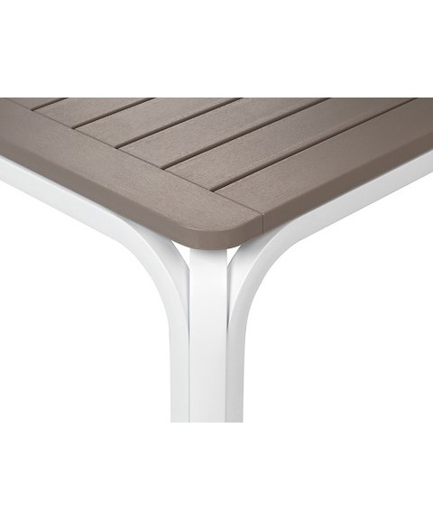 Mesa ALLORO Extensible de NARDI 6 - 8 Plazas