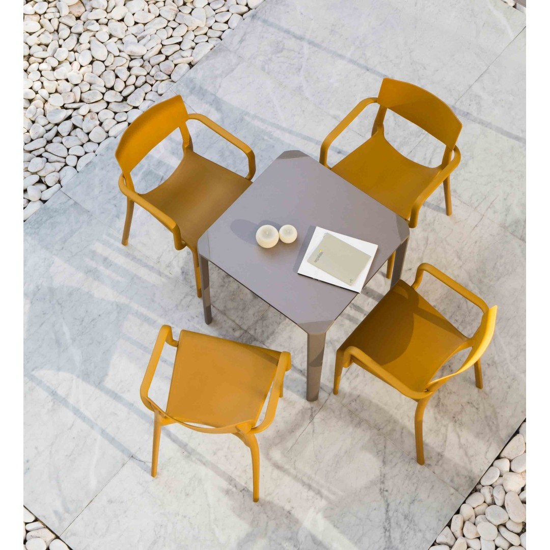 Mesa ONE Cuadrada de EZPELETA 4 Plazas