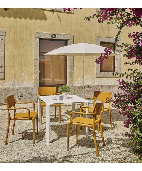 Mesa ONE Cuadrada de EZPELETA 4 Plazas