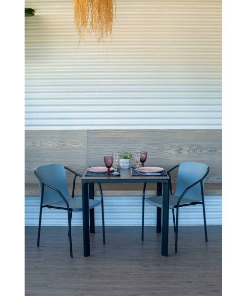 Mesa MEET Cuadrada de EZPELETA 4 Plazas