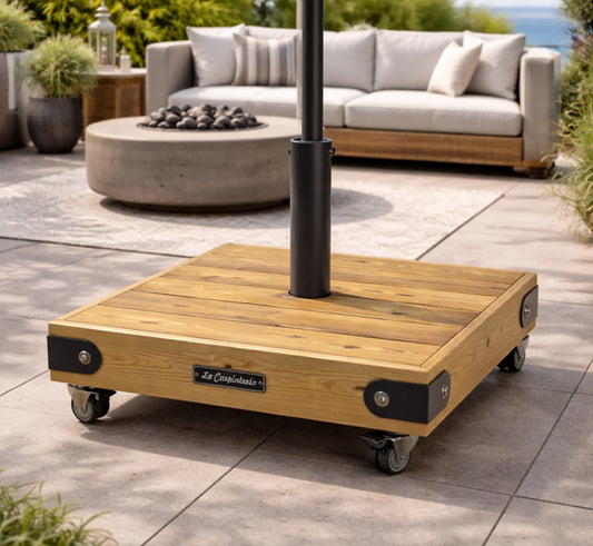 Base para sombrilla de madera BOX 6 de 50 kg con ruedas y acabado nogal.