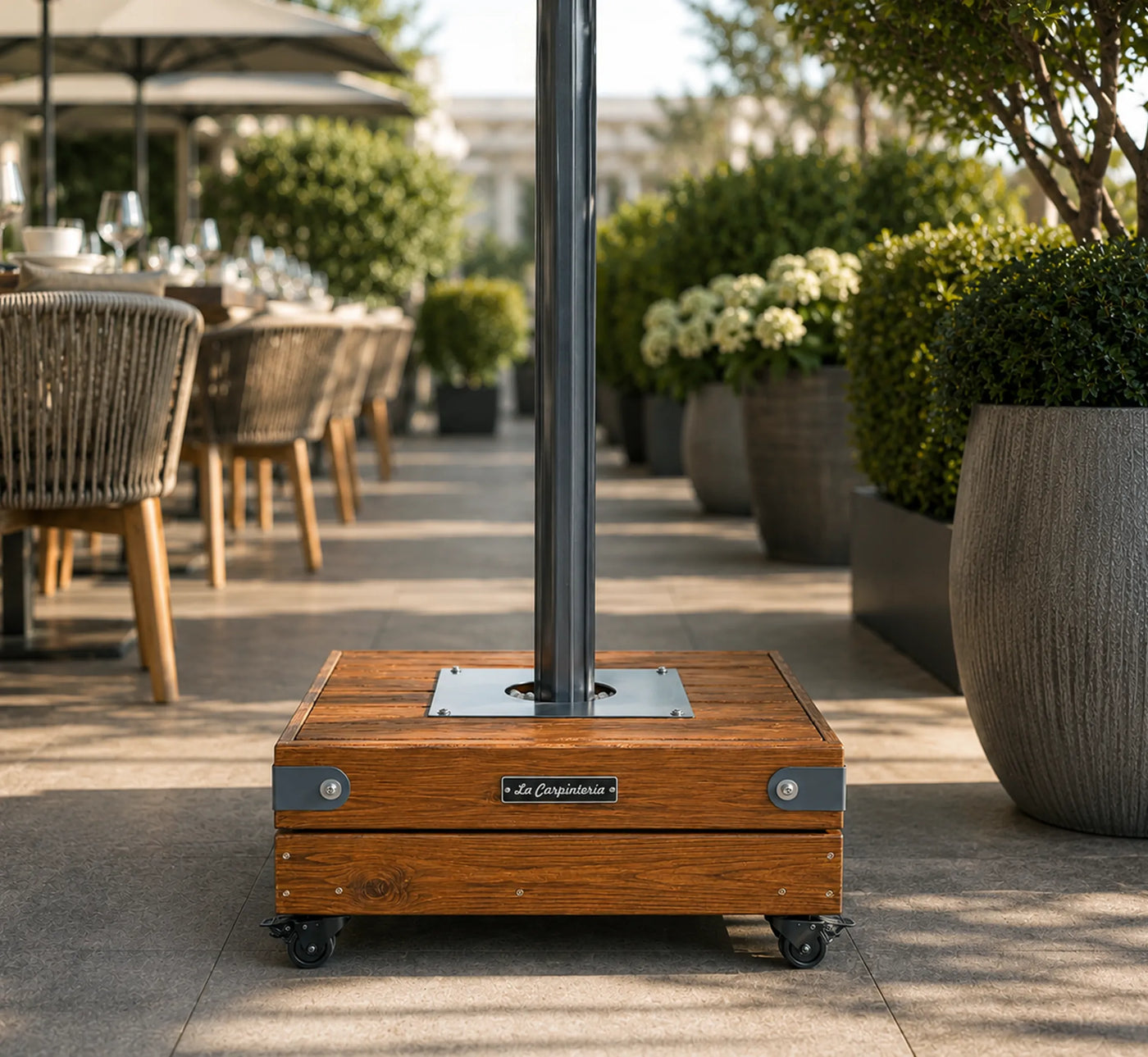 Base para Chapéu de Sol DADO 2 com Rodas 90 kg