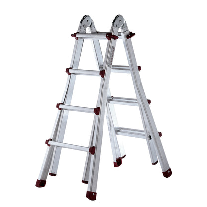 Escalera telescópica Master en posición de tijera para industria.
