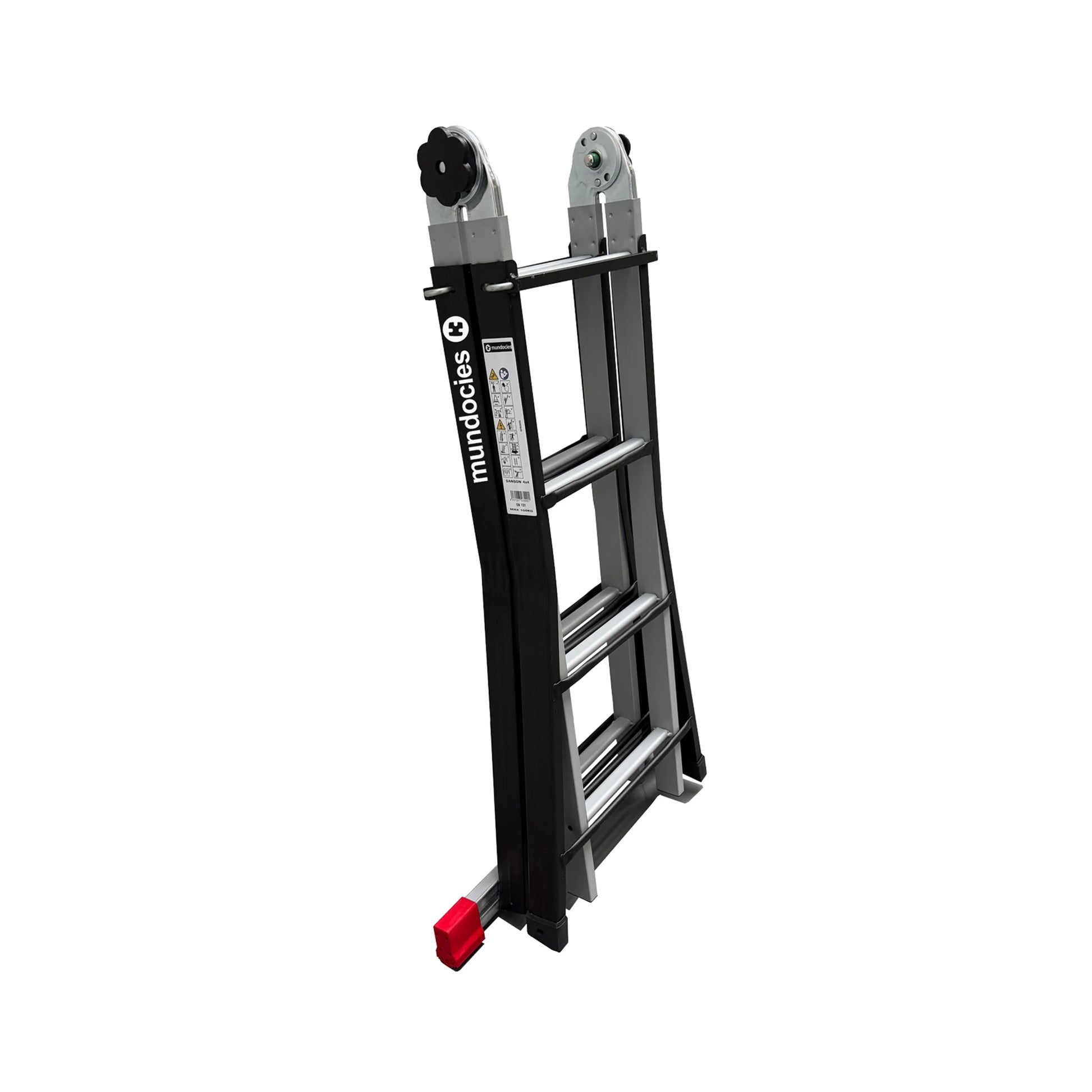 Escalera telescópica de hierro Sansón 4x4 plegada.