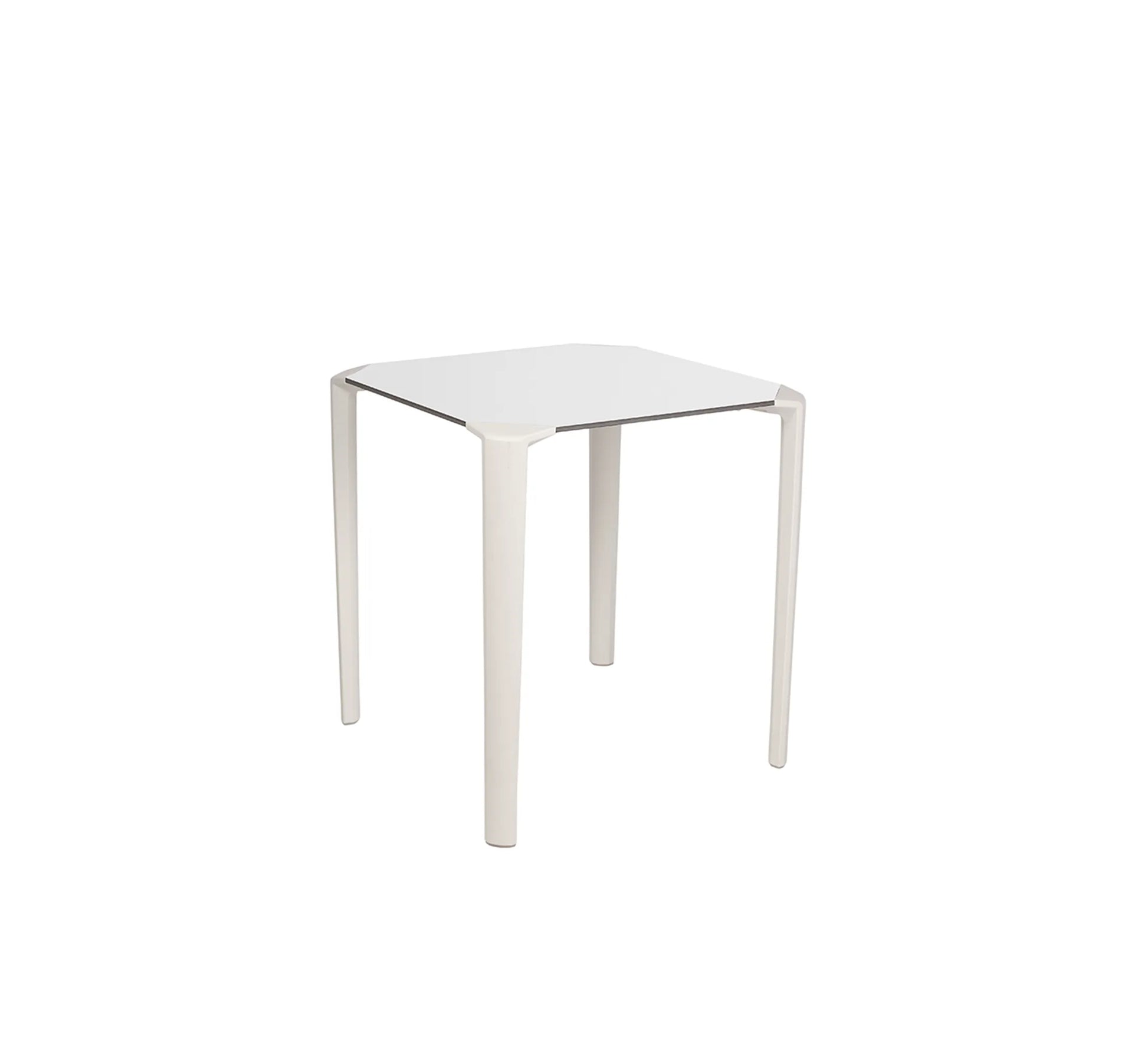 Mesa ONE de Ezpeleta en color blanco, destacando su estructura monobloc de fibra de vidrio y diseño minimalista.