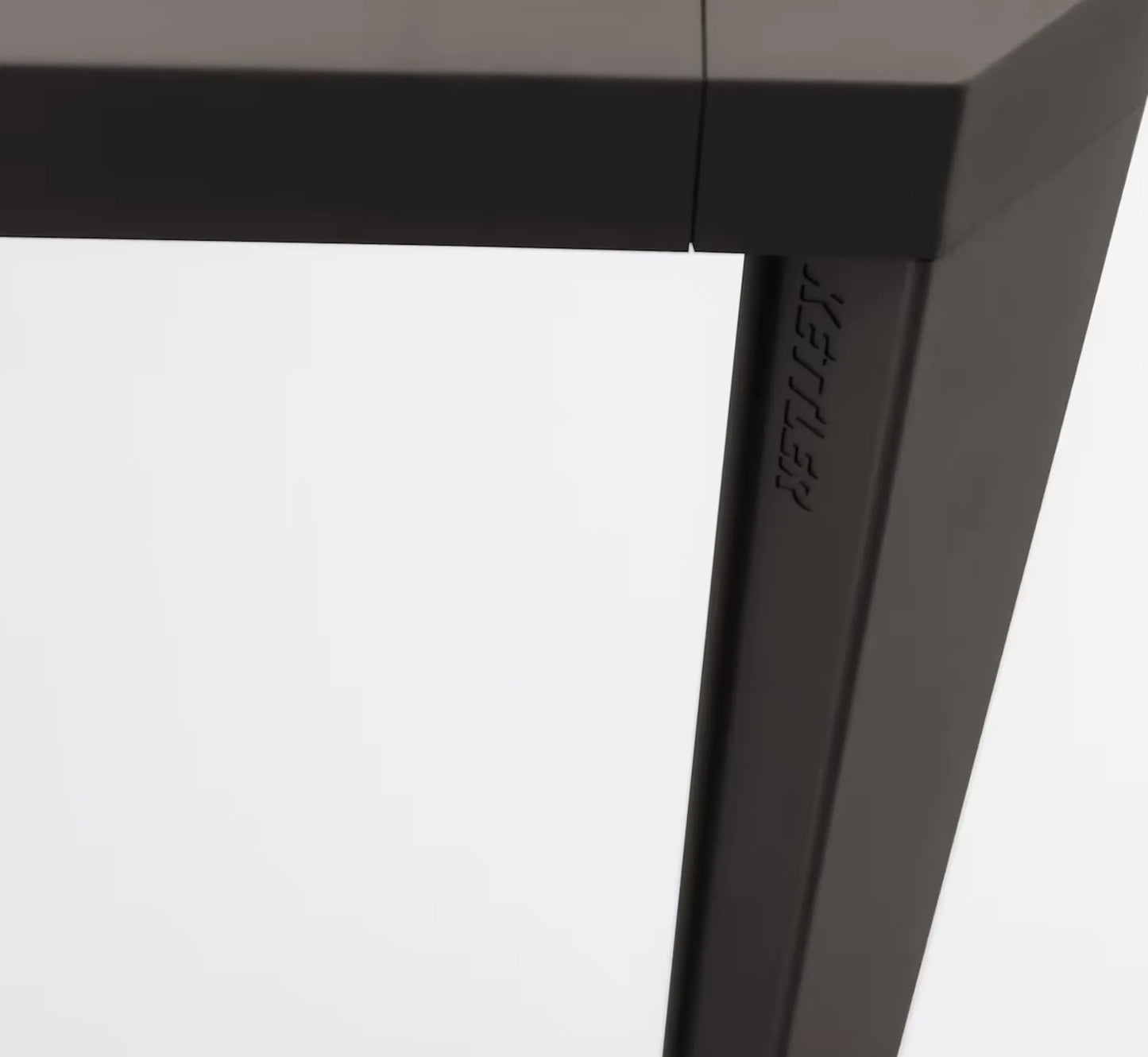 Mesa Baja LATITUDE de KETTLER
