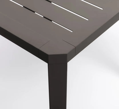 Mesa Baja LATITUDE de KETTLER