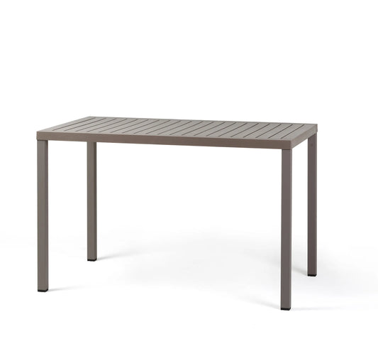 Mesa rectangular CUBE de Nardi en color tortora, mostrando su tablero de 140x80 cm y patas de aluminio de diseño minimalista.