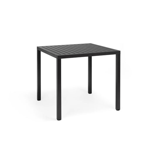 Mesa cuadrada CUBE de Nardi en color Antracita, resaltando su tablero DurelTOP y patas de aluminio de sección cuadrada.