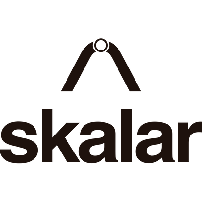 Escalera de aluminio de un tramo Premium con peldaños cuadrados estriados.