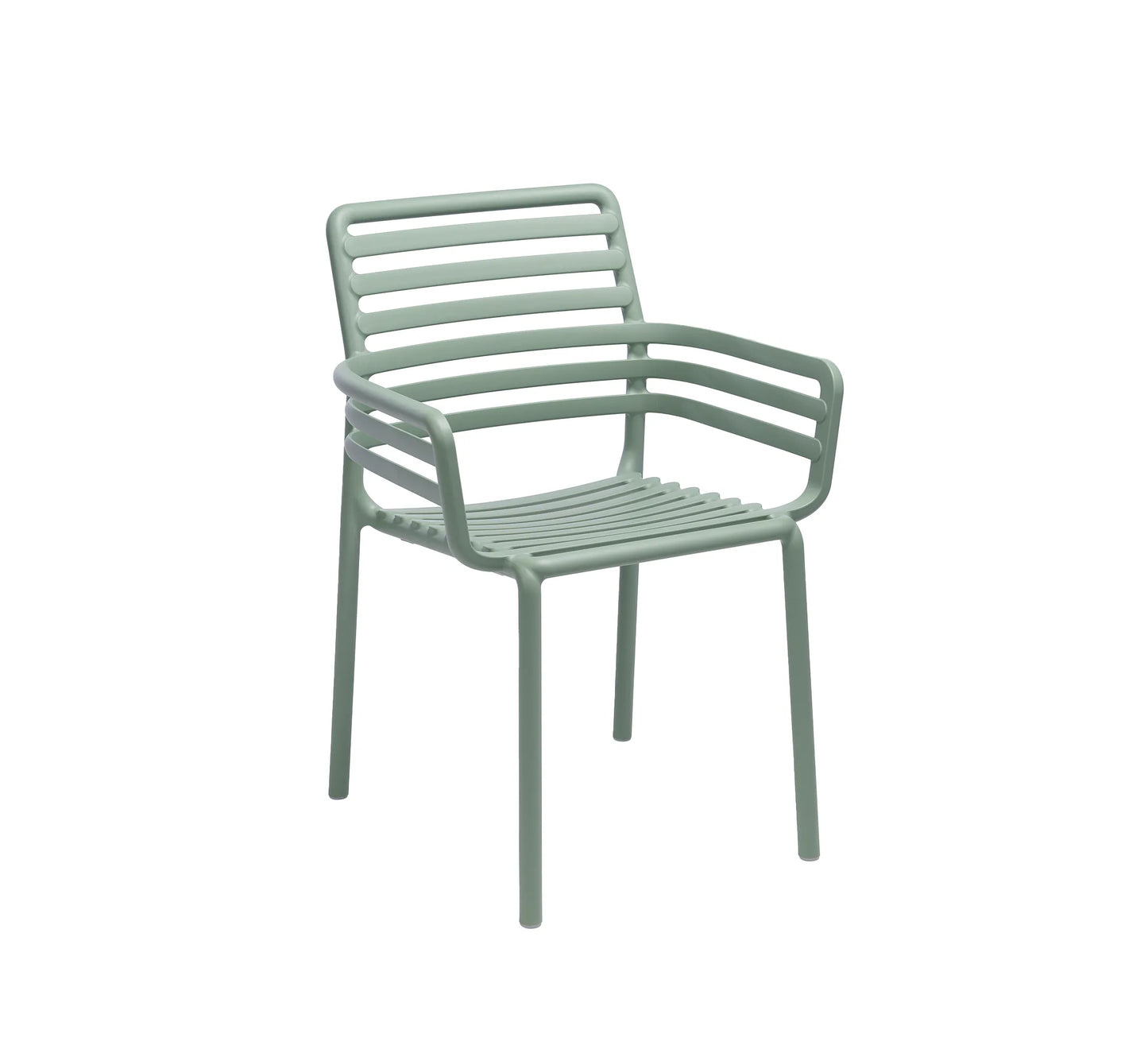 Sillón de exterior DOGA de NARDI con apoyabrazos, color menta y textura de fibra de vidrio.