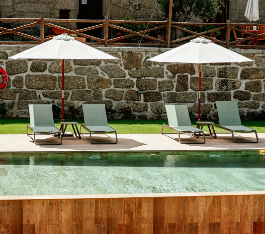 Sombrilla  JAVA en una terraza.